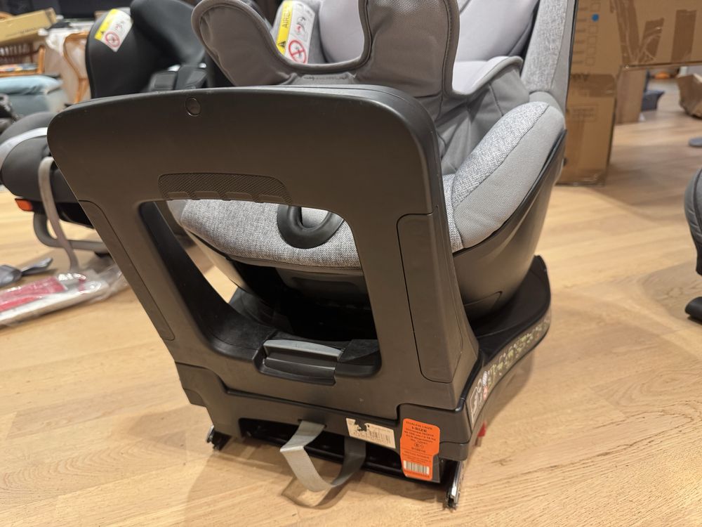 Scaun auto Britax Romer Dualfix  i-Size 360 cu insert 0 luni