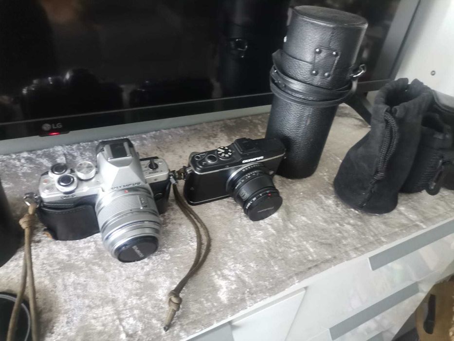 Vand trusa foto - Olympus + obiective