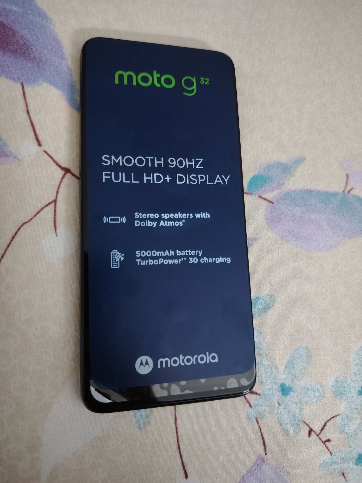 Motorola g32 8gb ram 256 NOU