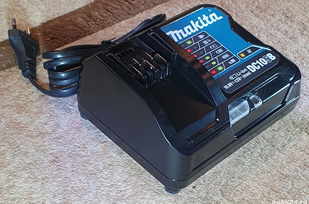 Vand incarcator Makita DC10SB 10.8-12V pret 200 lei