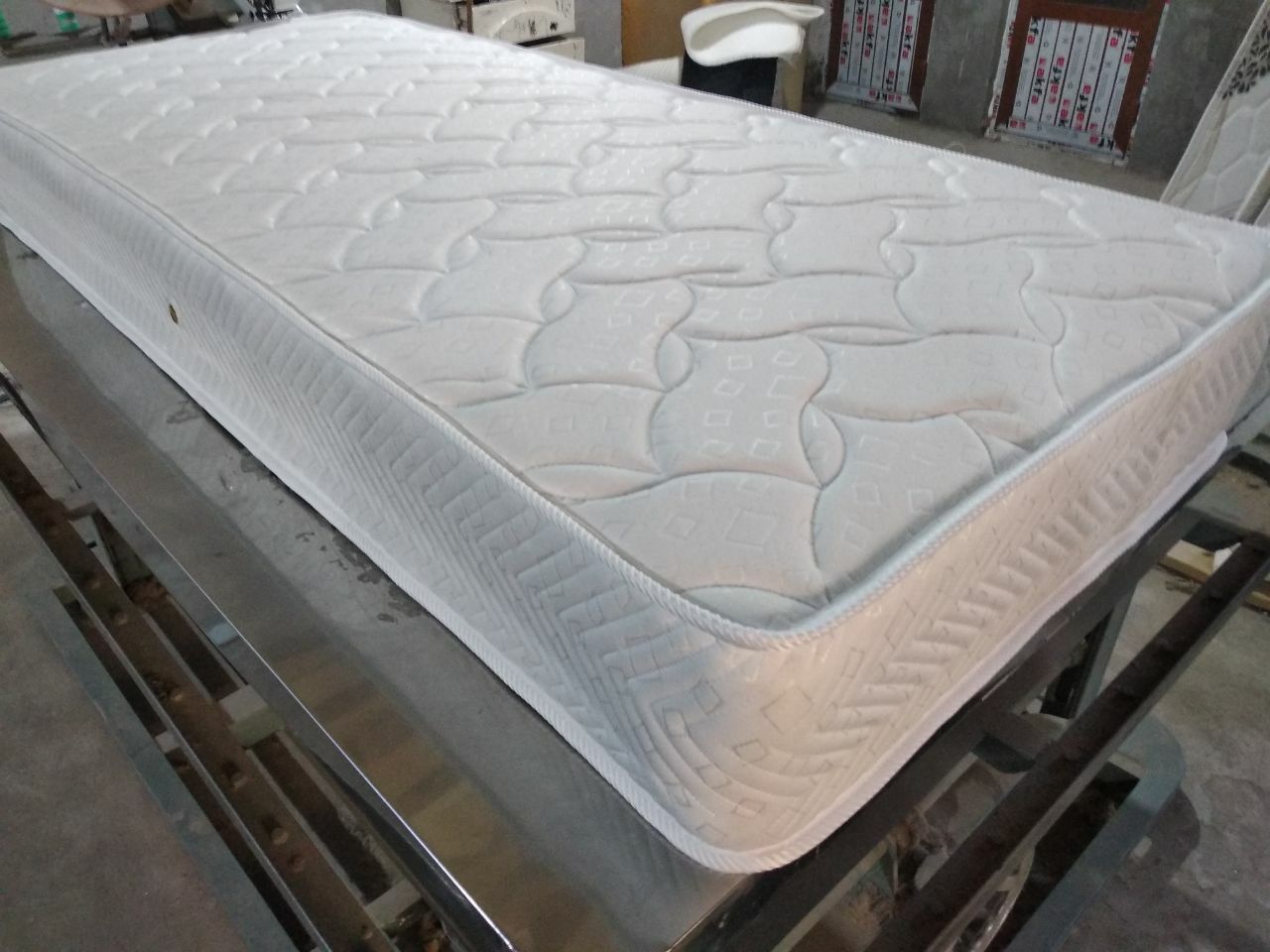 Matras-Sehdan Olin 1-Qoldan Arzon Narxda10%chegrma texga kesezam bolad