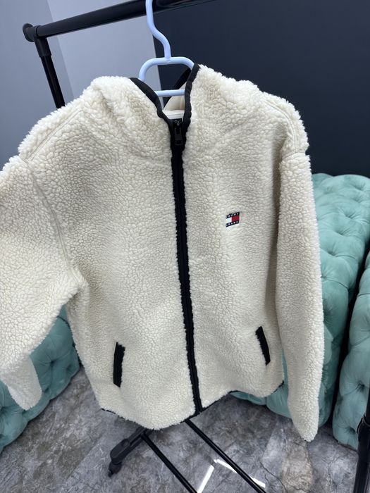 Jacheta  blana Tommy Jeans