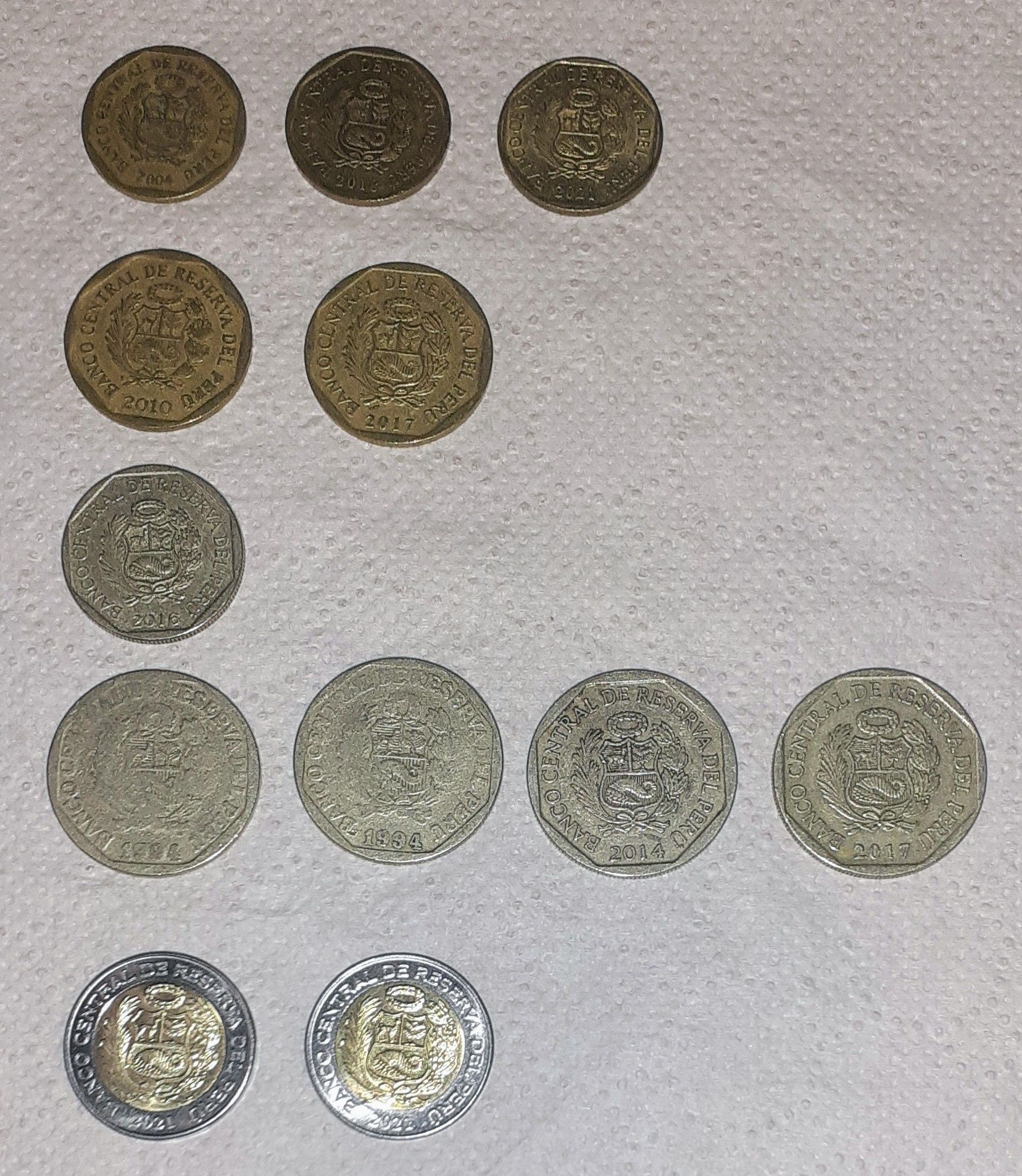 Monede și bancnote vechi