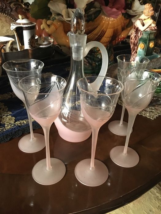Deosebit serviciu pentru vin-sticla Murano-nuanta somon-Italia
