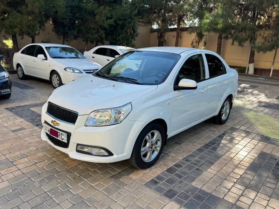 Neksiya 3 sotiladi avtamat 4