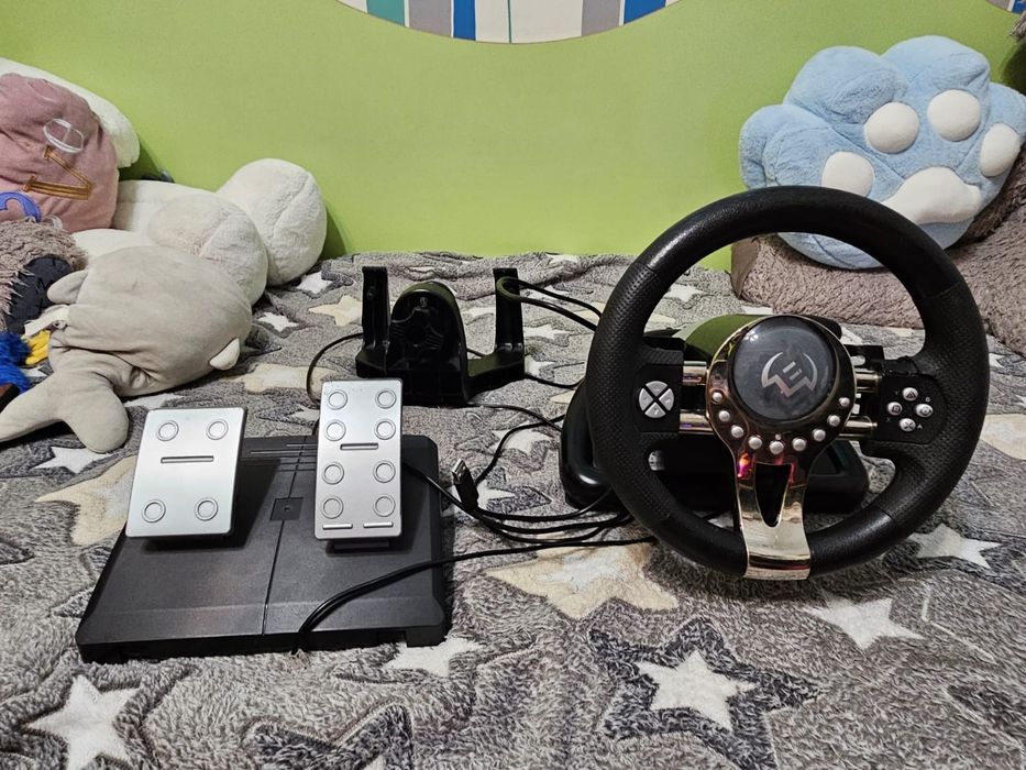 Продается игровой руль