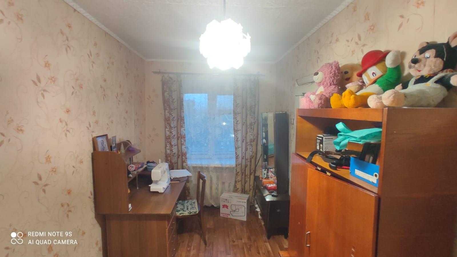 В продаже 3-х комнатная квартира на среднем этаже в Сортировке