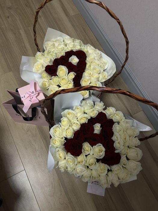 Свежие цветы с буквой А