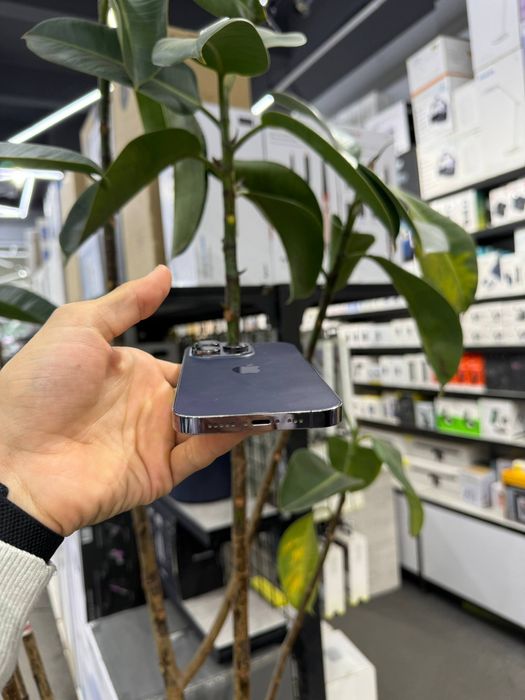 IPhone 14 Pro   / 128 GB