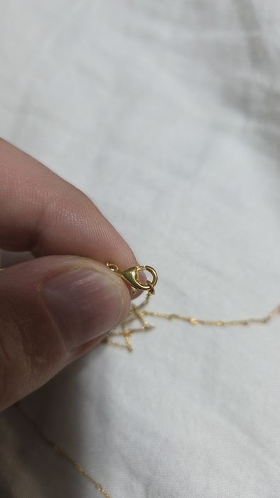 Vand un lant de argint Angel Wing stare foarte buna