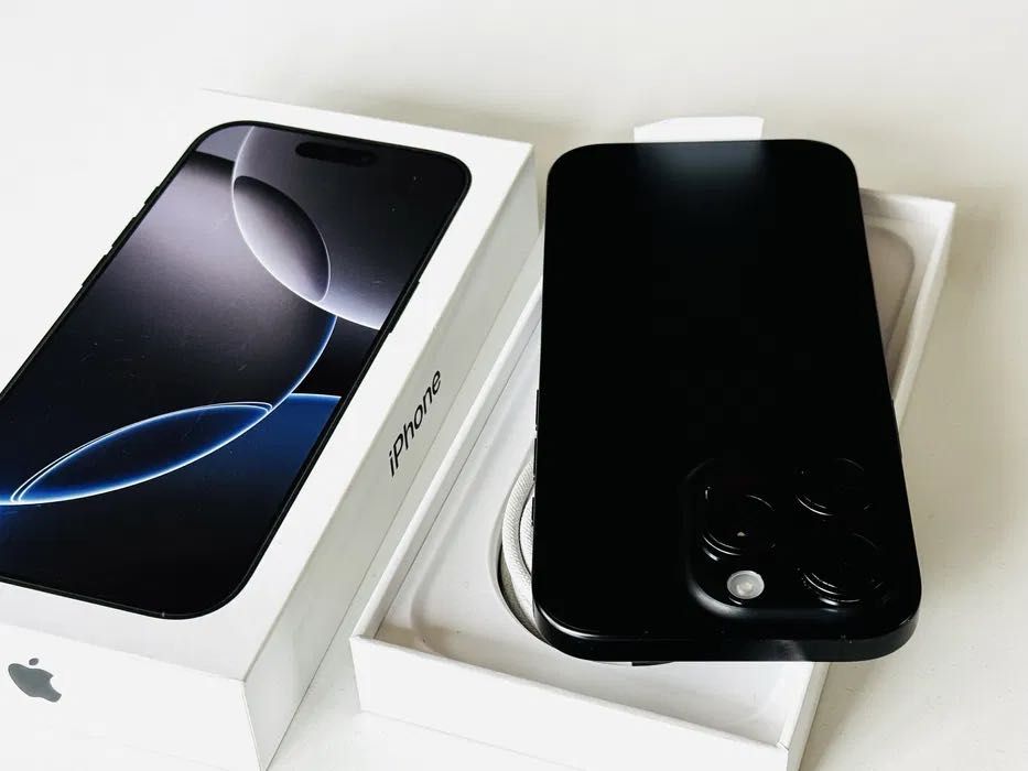Iphone 16 Pro 128GB Black Titanium Гаранция 6 месеца