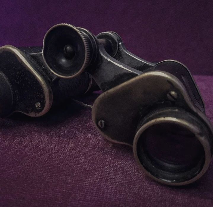 Немецкий военный бинокль.