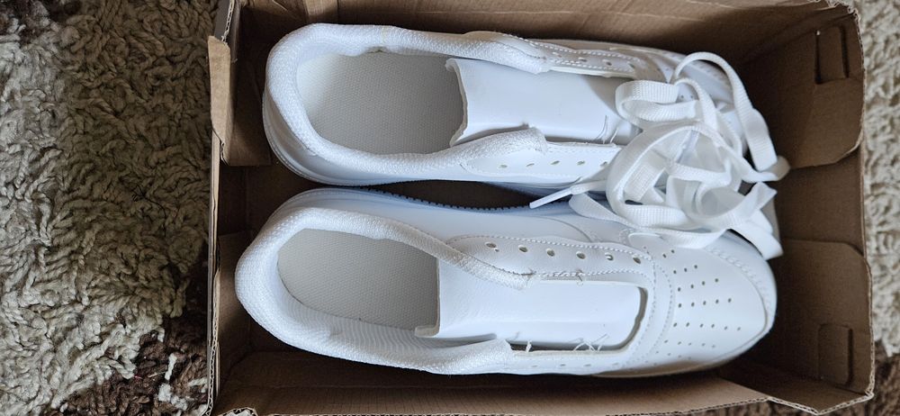 Adidasi fete/femei 37