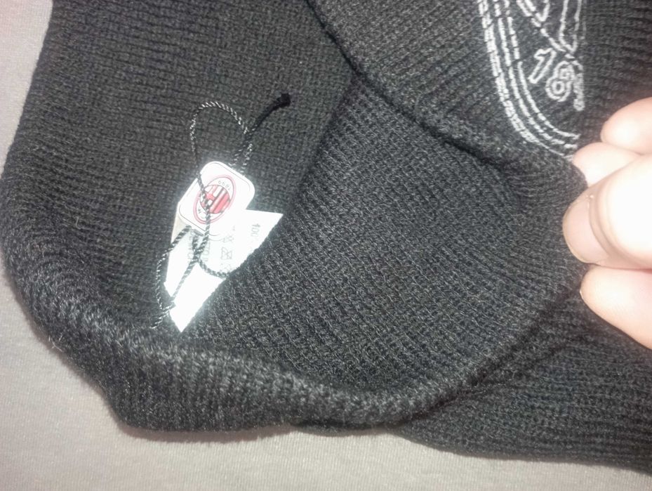 шапки зимни nort face mammut puma adudas nike adidas milan barca under