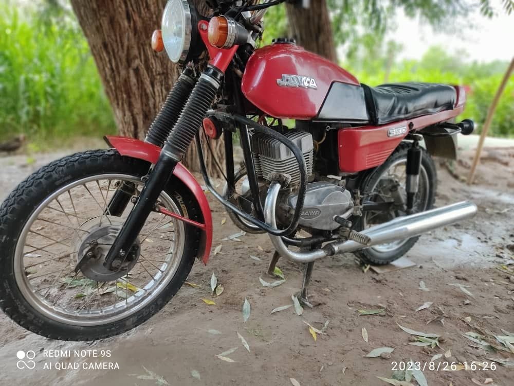 Jawa 12 w akumlyatur