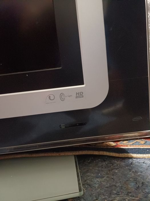 Televizor philips .nu trimit