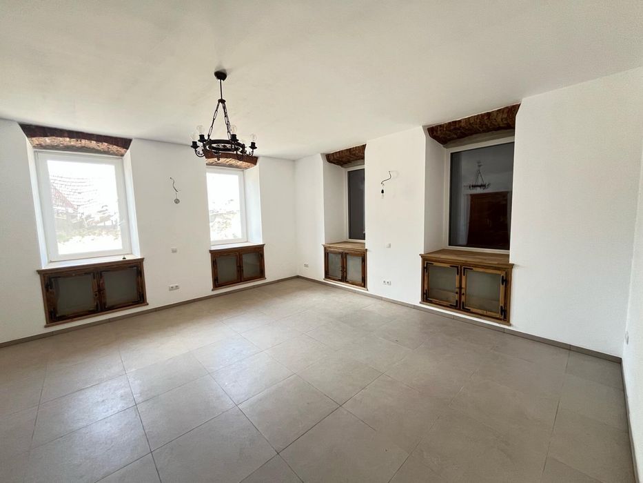 Casă de închiriat ultracentral