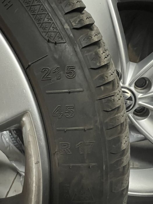 Алуминиеви джанти със зимни гуми VW 17 5x100