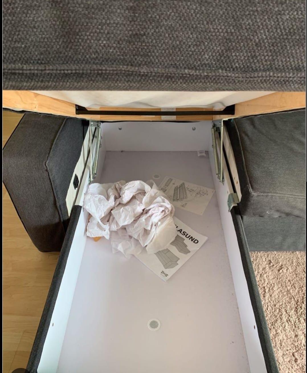 Диван Ikea Vilasund,столове икеа- само лично предаване гр.Варна