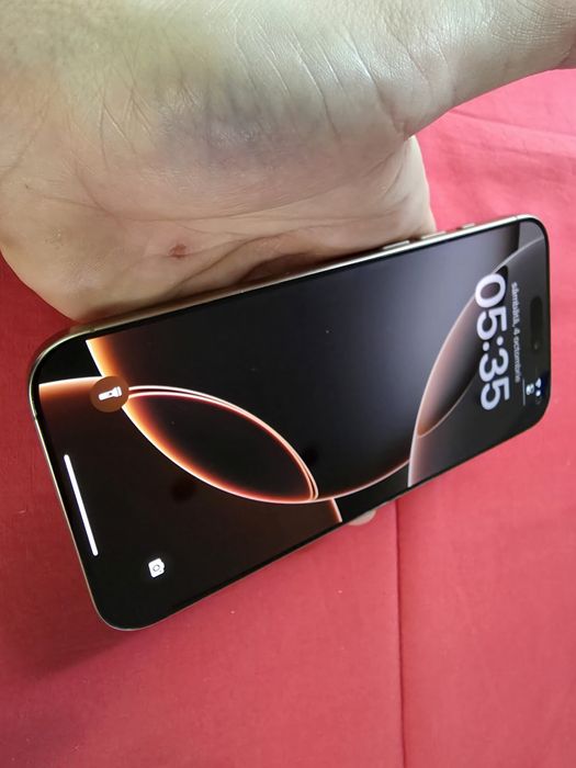 -Iphone 16Pro Max, ca Nou, 256Gb, 8Ram, bat: 100%-170 cicluri incarcar