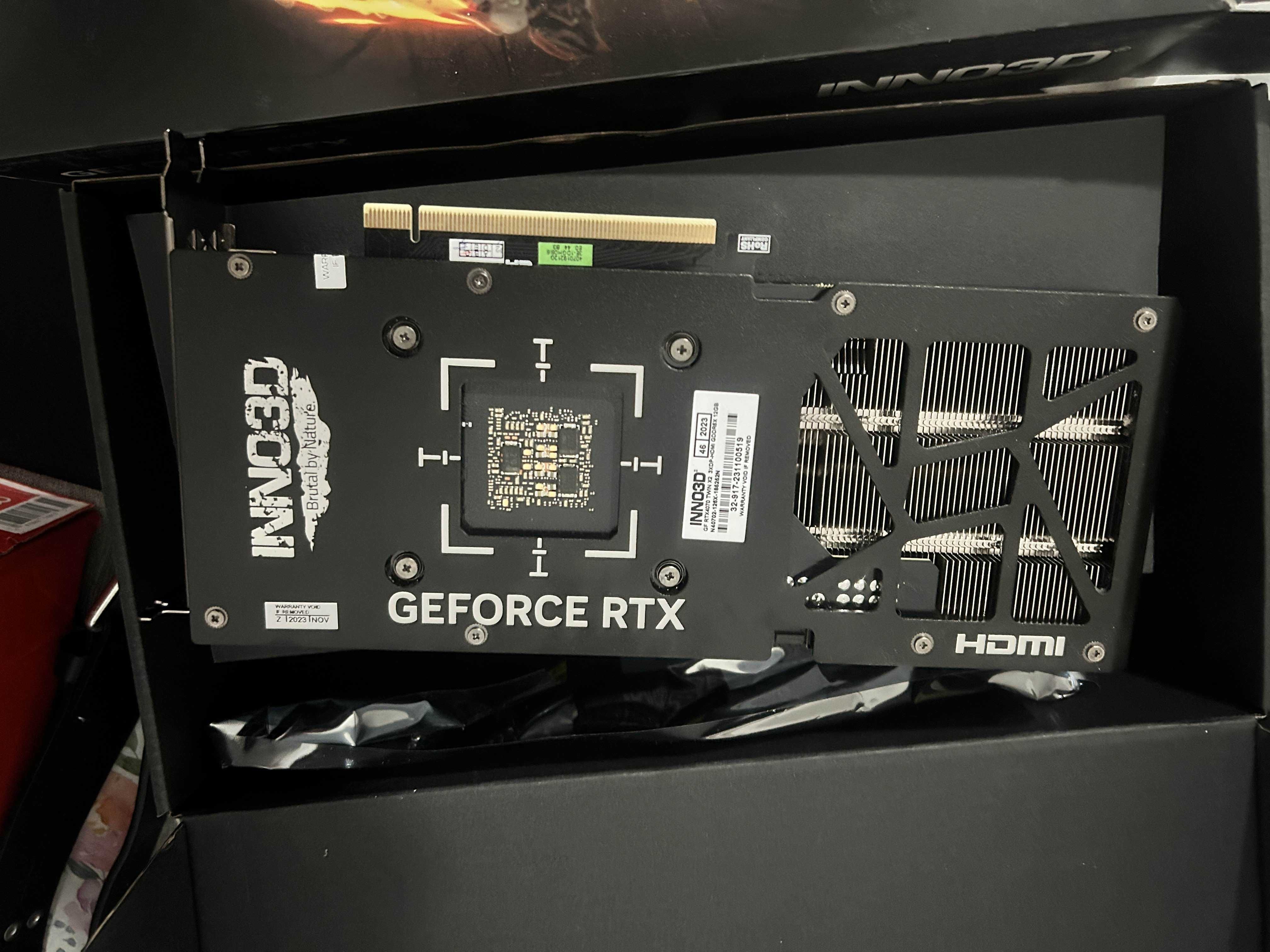 Placa video nvidia INNO3D GeForce RTX 4070 TWIN X2 OC 12GB