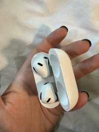 Apple  AirPods 3 MagSafe Case