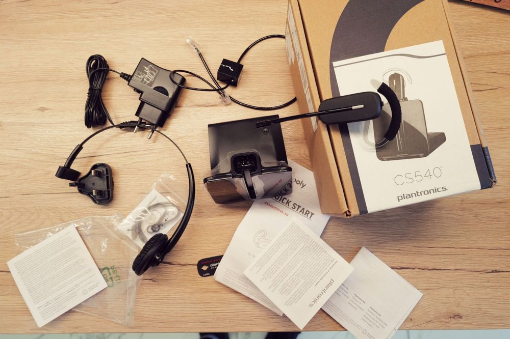 Casca bluetooth Plantronics CS540, In-Ear, Raza
100m wireless dock