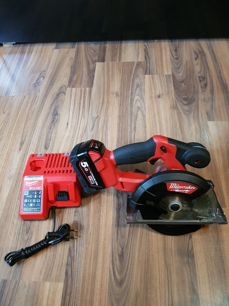 Circular Milwaukee M18 FMCS