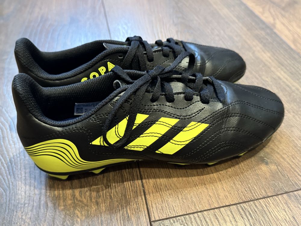 Калеври/Бутонки/Обувки за футбол/Адидас/Addidas/Nike/Найк