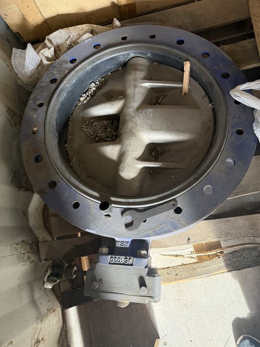 Затвор поворотный нержавейка. Электропривод.