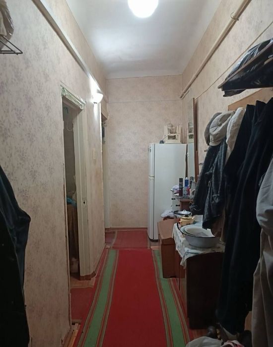 Срочно Продаётся Саракулька Высокопотолочка 1/1/4 без ремонта !