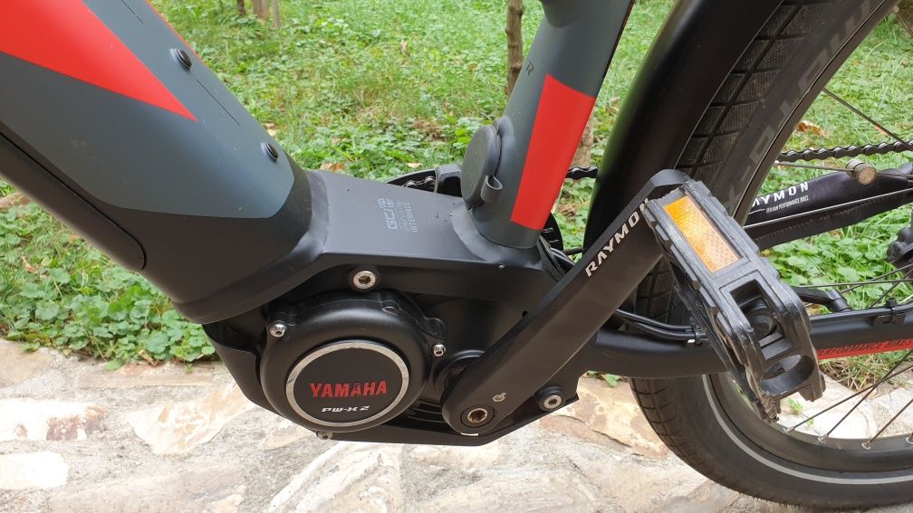 Bicicletă Electrică Germană RAYMON Tourray E 8.0 An 2021  Roți 27,5