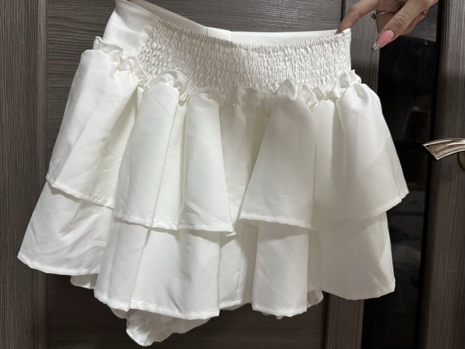 Мини-юбка с шортами