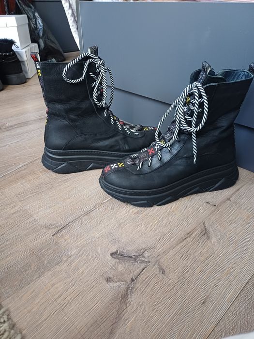 Дамски боти естествена кожа + подарък