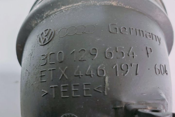 Furtun admisie aer 3C0129654P Skoda Superb a 2-a generatie seria