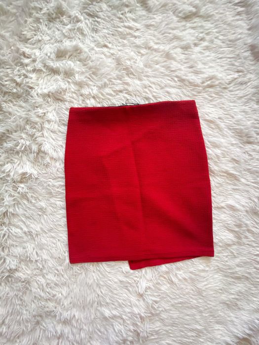 Fustă Bershka Vară/Primăvară, Mărimea XS, Stare Impecabilă