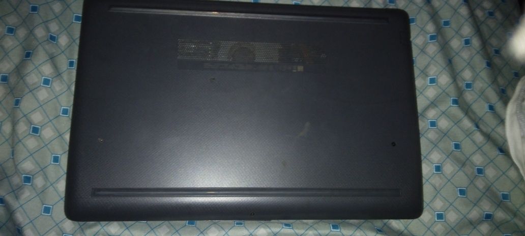 Laptop hp core i3