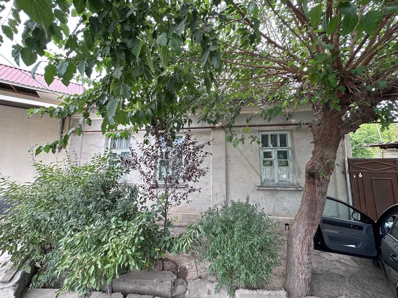 Продаётся участок под строительство