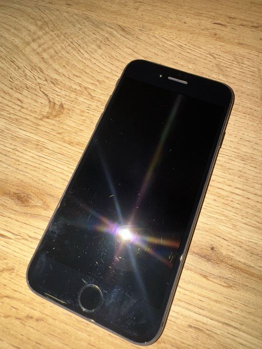 iphone 8 64gb използван