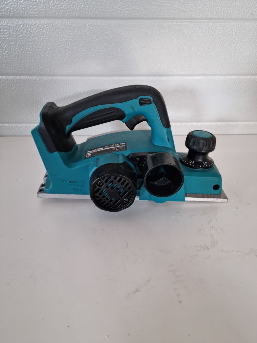 Акумулаторно ренде Makita DKP 180