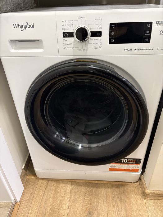 Whirlpool Пералня със сушилня 9/7 кг