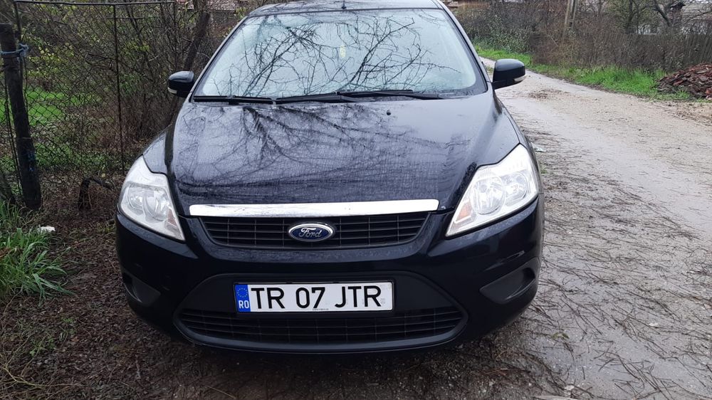 Vând masina Ford Focus 2