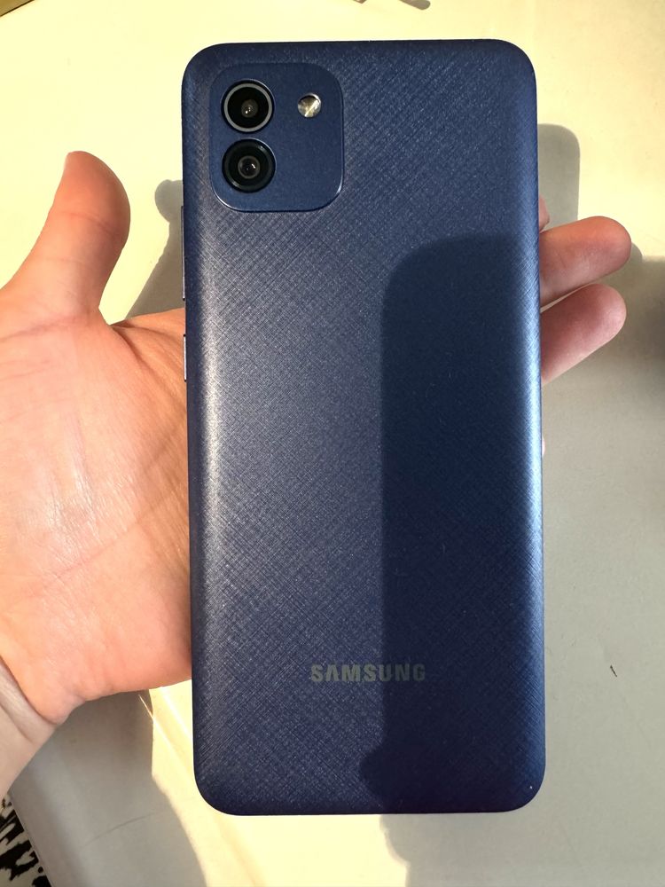 Телефон Samsung Galaxy A03