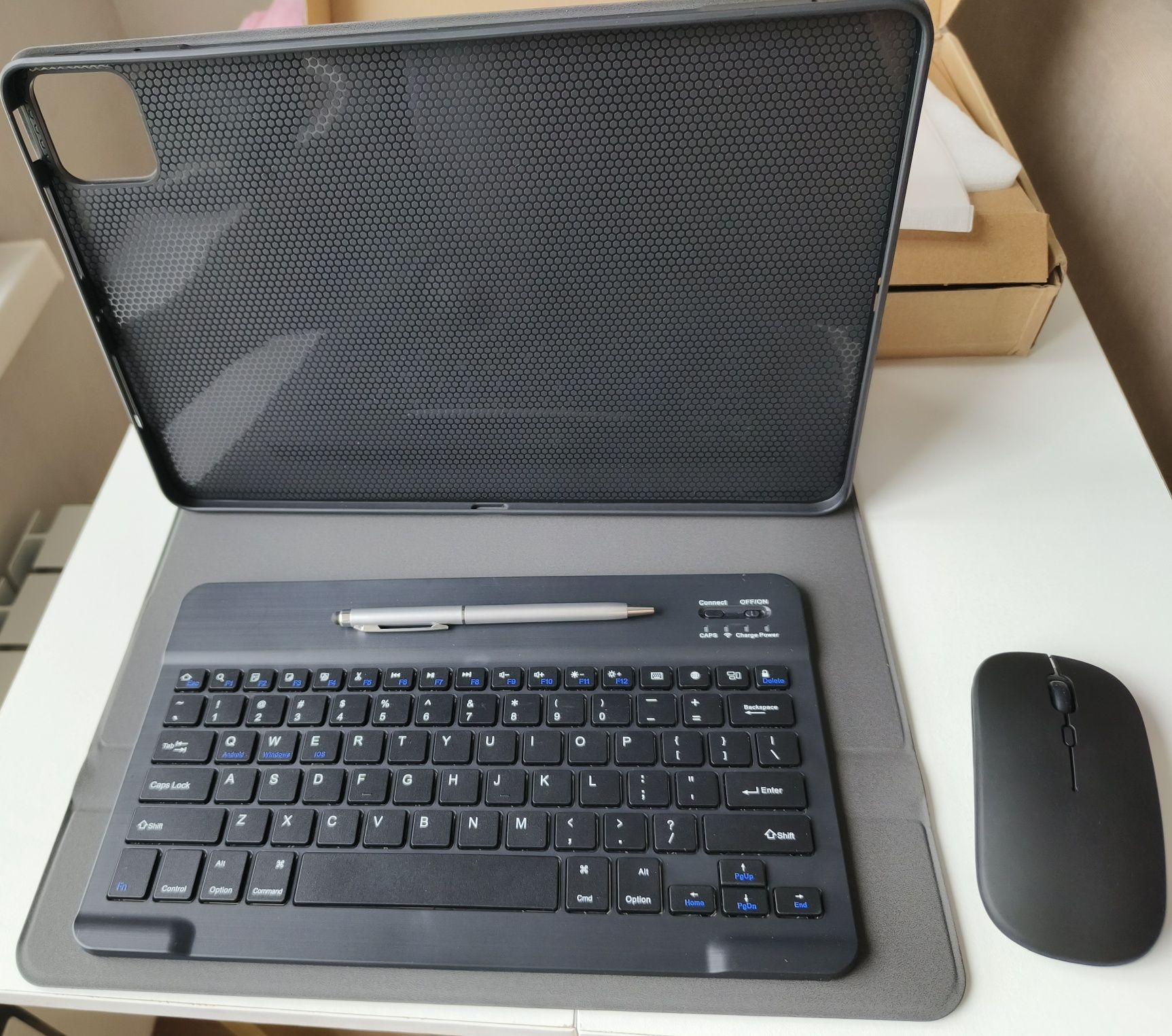 Продам клавиатуру и чехол для планшета Xiaomi pad