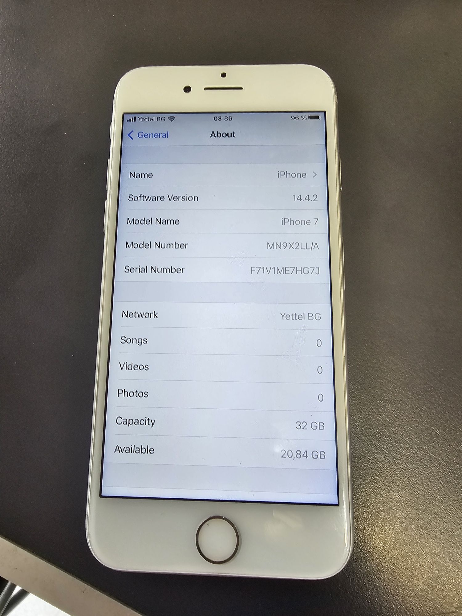 iPhone 7/ 32GB  silver