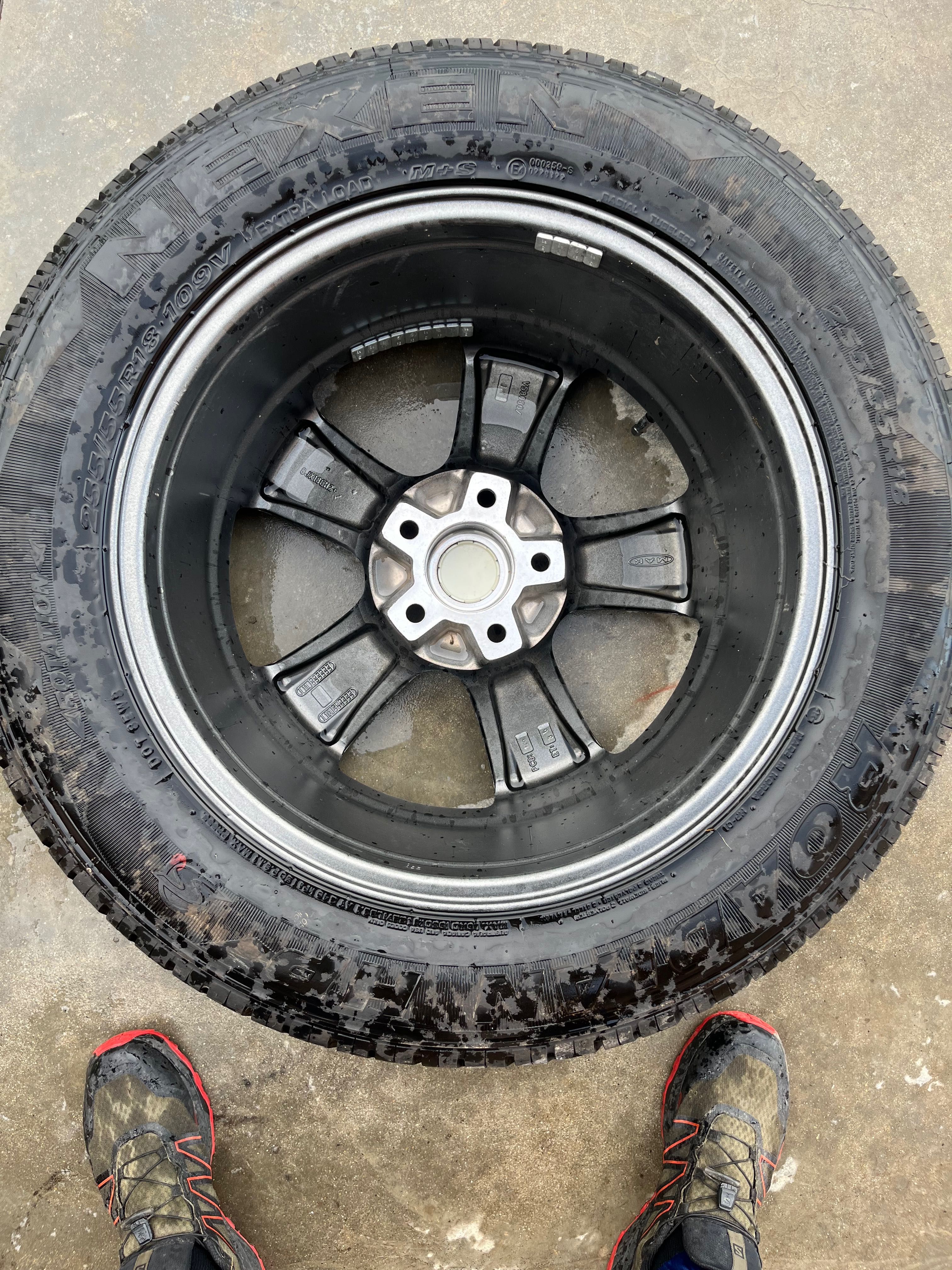 255/55 r18 o buc X5