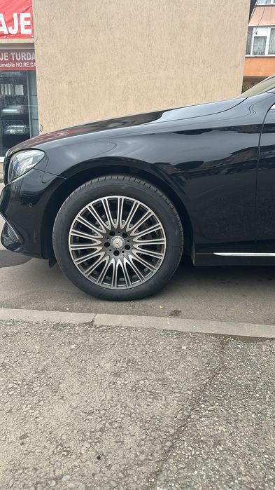 Mercedes E 220 -2017