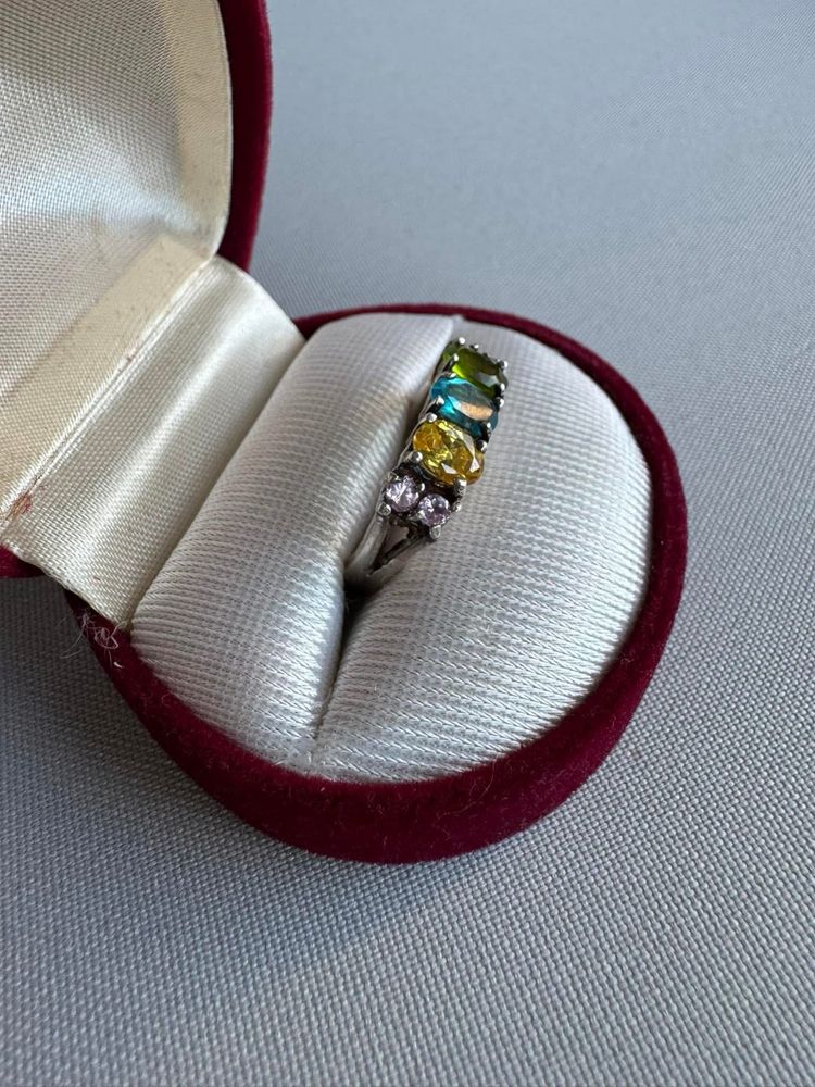 Inel din argint si cubic zirconia