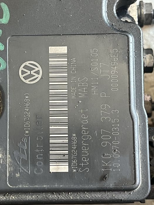 Pompa abs golf 5 cod 1k0907379P