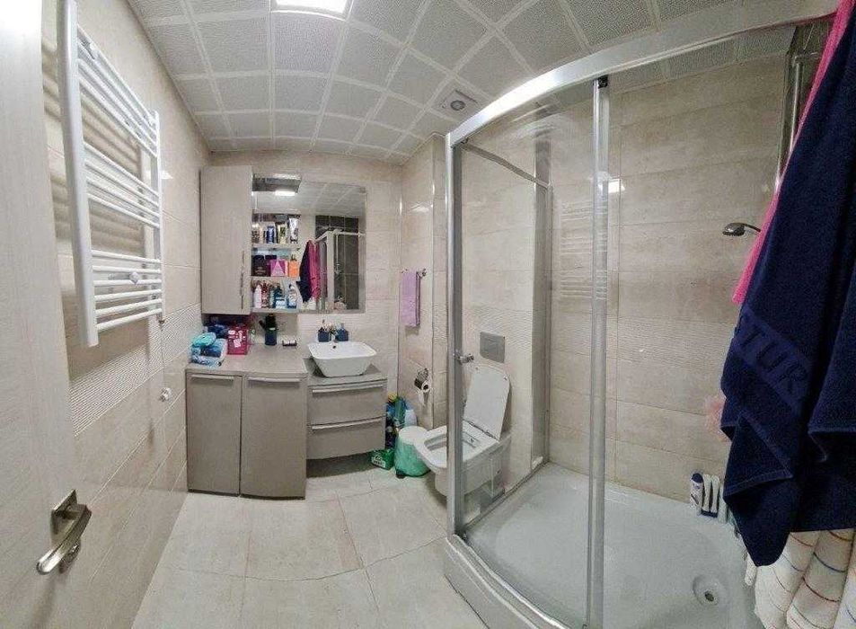 Дава се под наем Двустаен апартамент в Бургас, Славейков - 60 кв.м за 219.3 € - Снимка #2